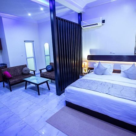 Apartment 79 Hotel & Suite Ikeja Exterior photo