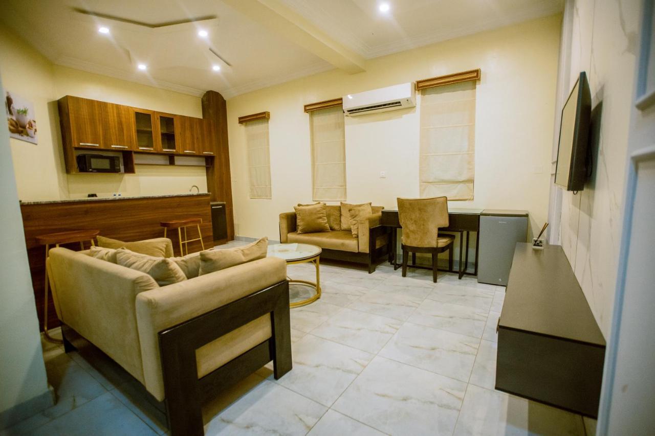 Apartment 79 Hotel & Suite Ikeja Exterior photo
