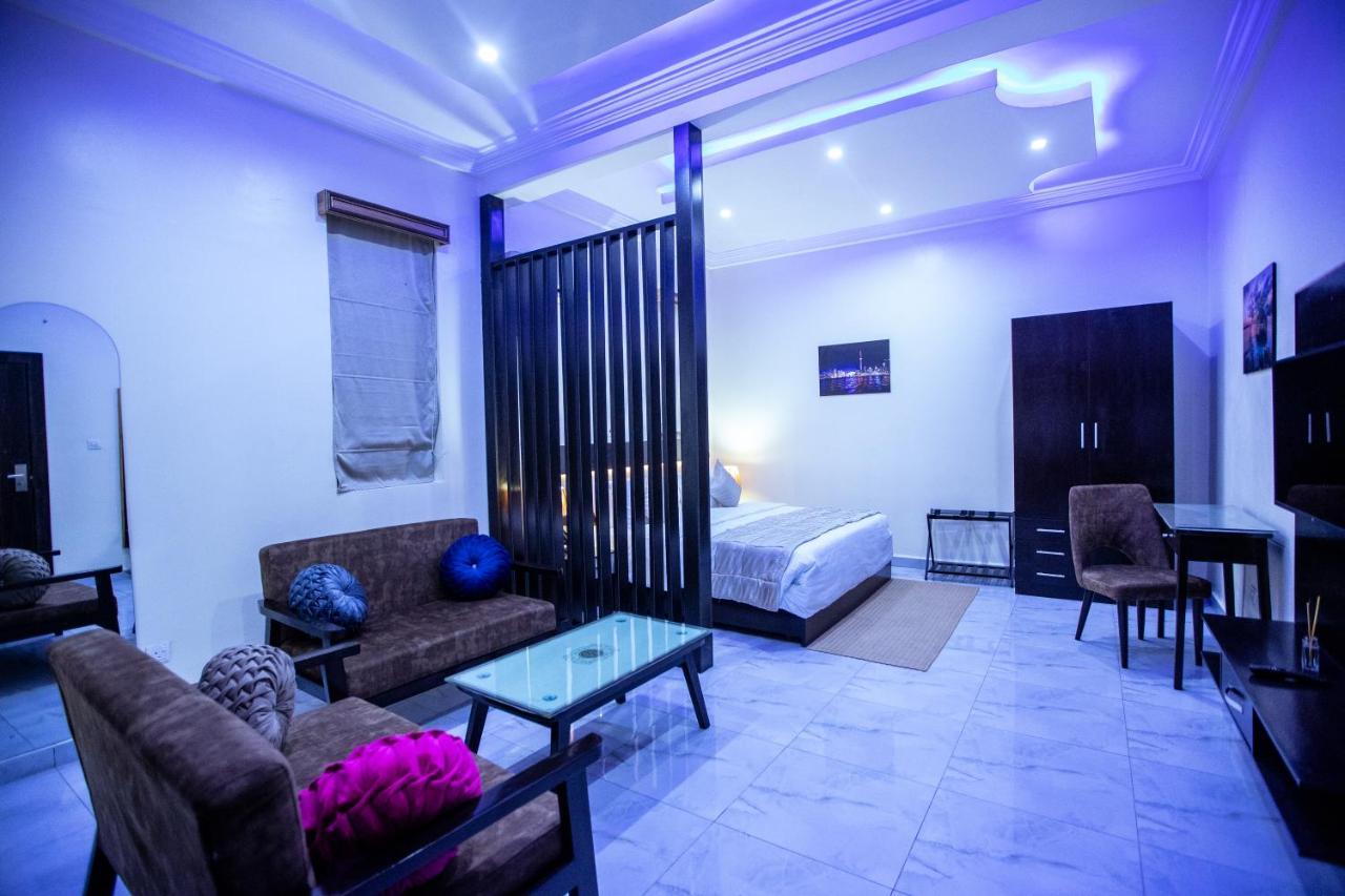 Apartment 79 Hotel & Suite Ikeja Exterior photo