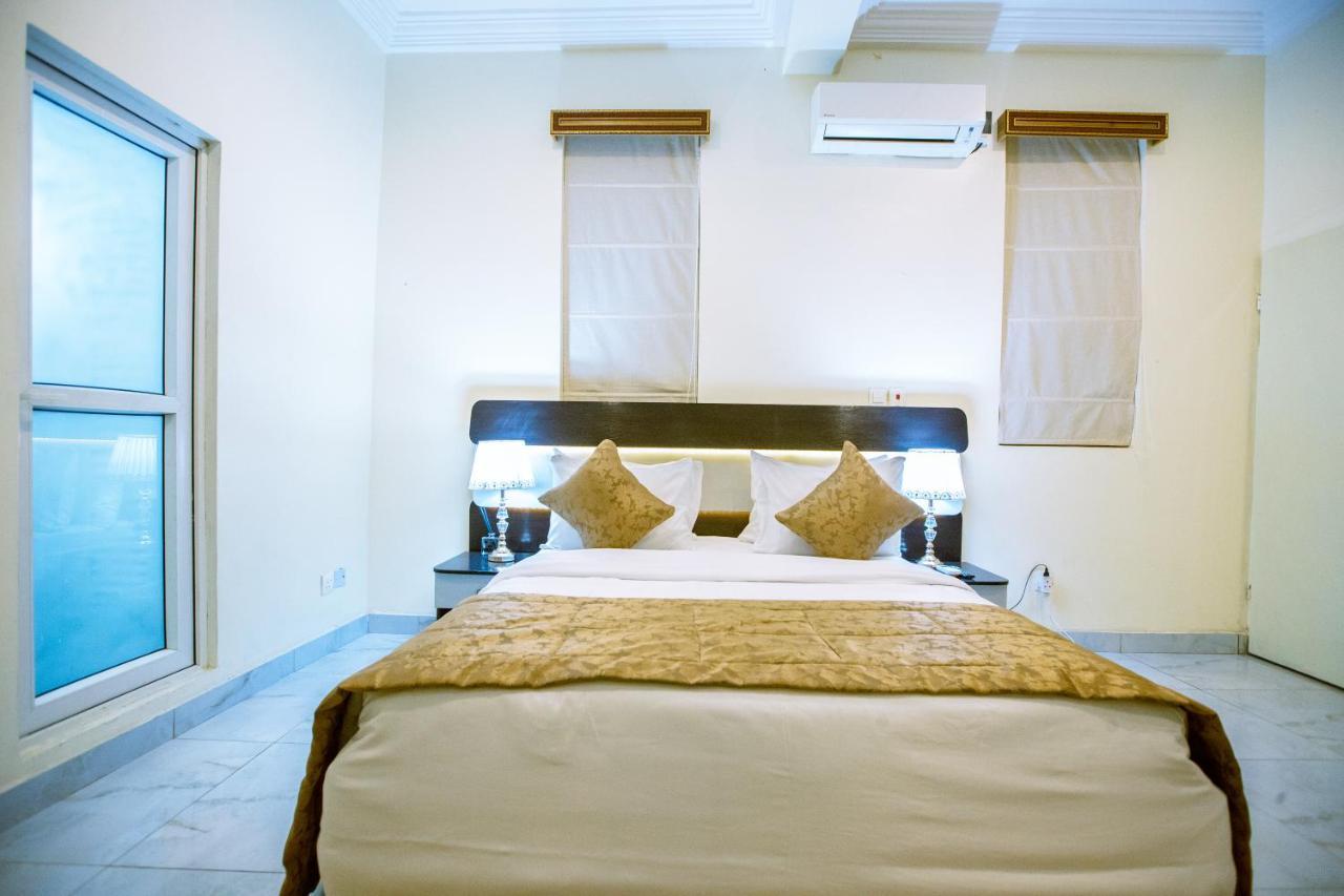 Apartment 79 Hotel & Suite Ikeja Exterior photo
